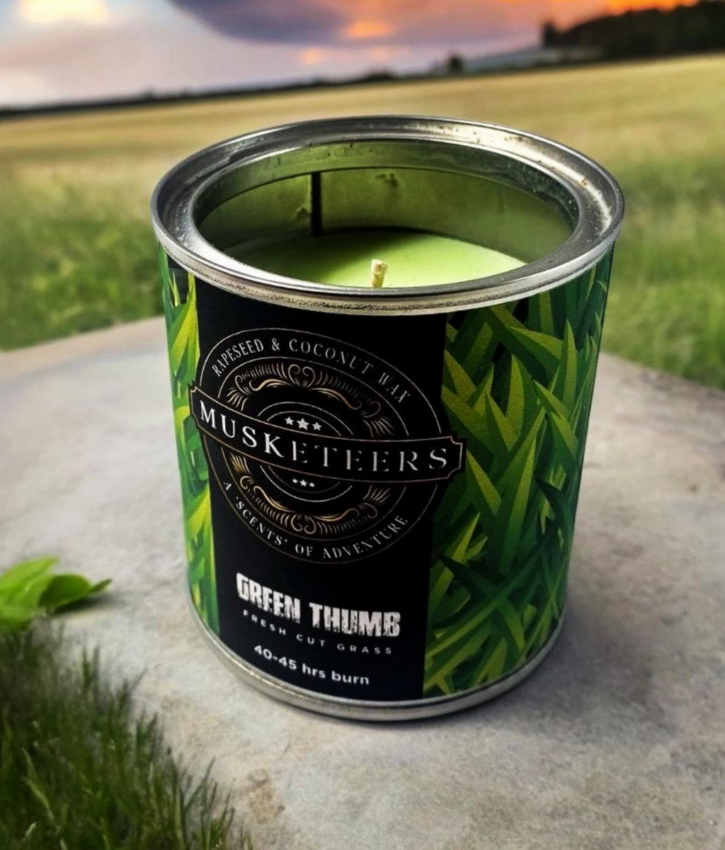 Musketeer's "Green Thumbs" Fresh Cut Grass Scented Candle