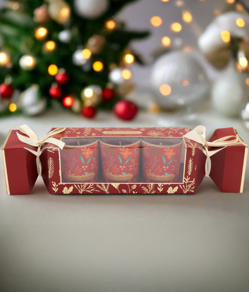 Christmas Cracker Gift Pack with Scented Candles, Winter Berry